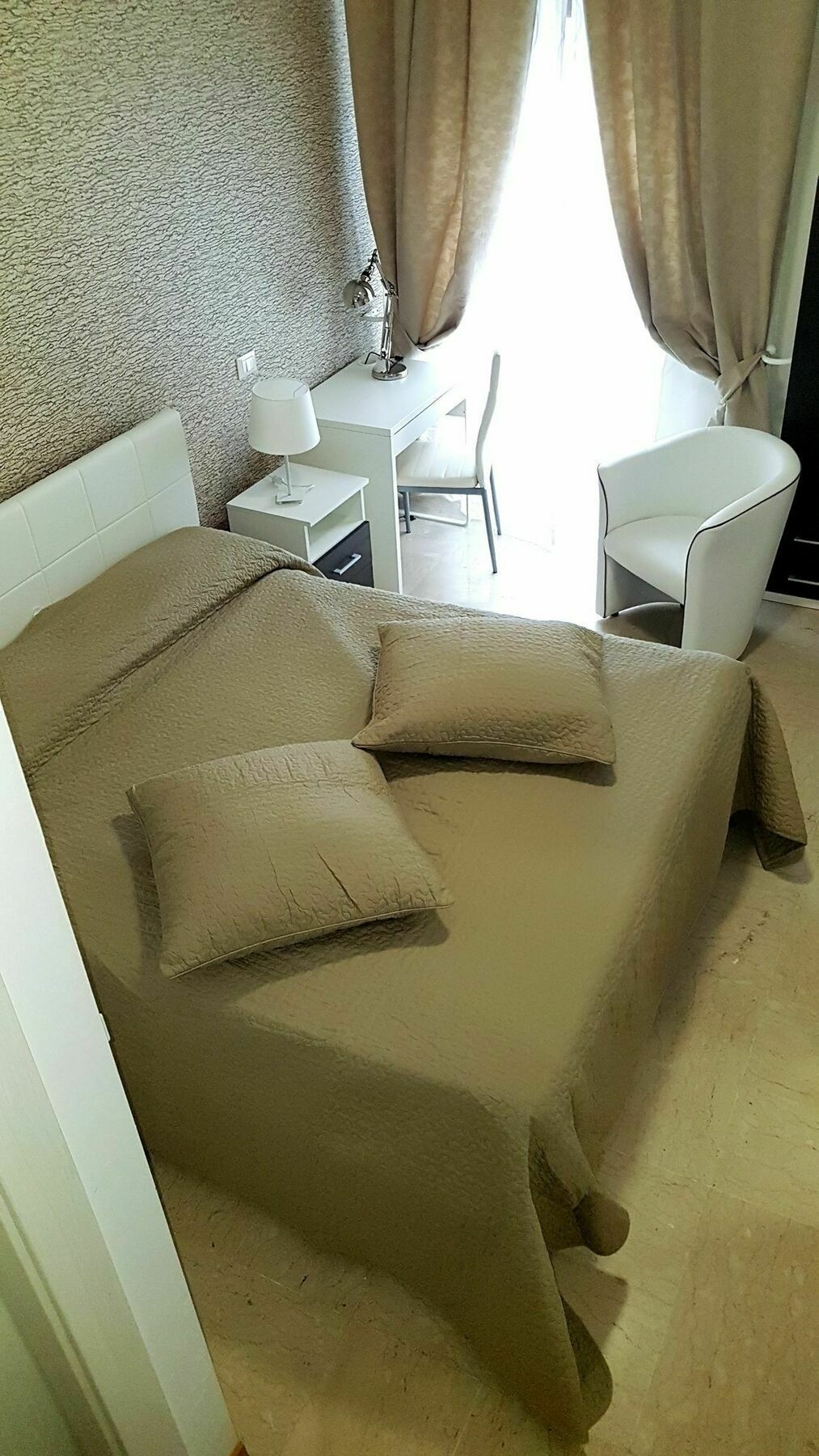 Elegante E Moderno Appartamento Al Politeama 팔레르모 외부 사진